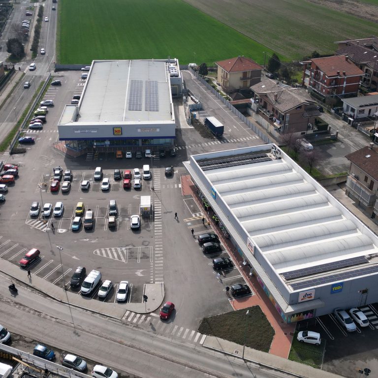 Flecchia Parco Commerciale Leinì titolo